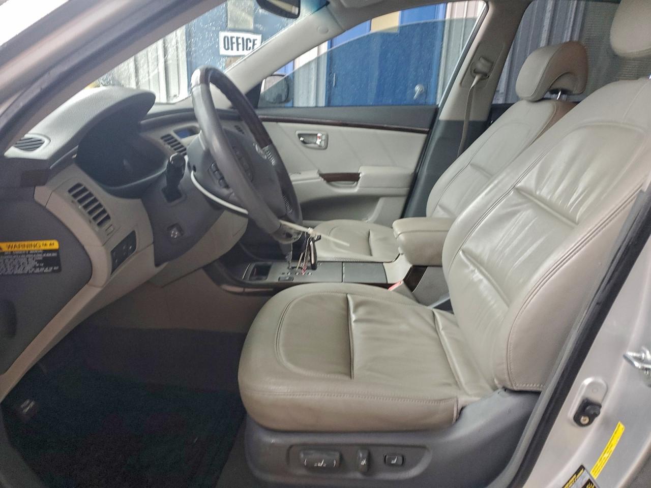 Hyundai Azera Se Image 7