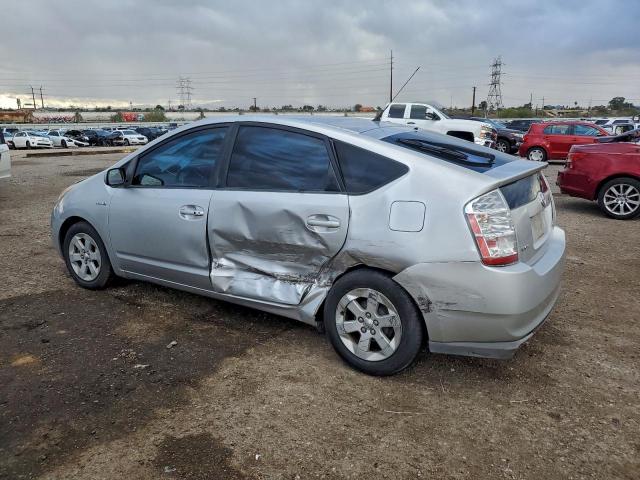 Toyota Prius Image 10