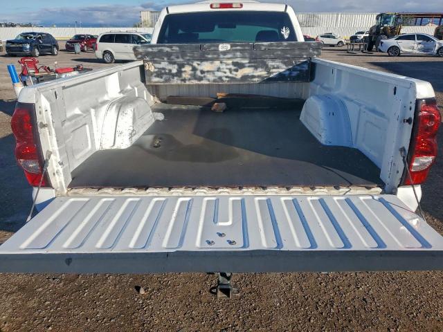 Chevrolet Silverado C2500 Heavy Duty Image 9