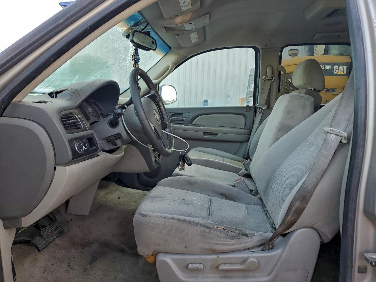 Chevrolet Tahoe C1500 Image 5