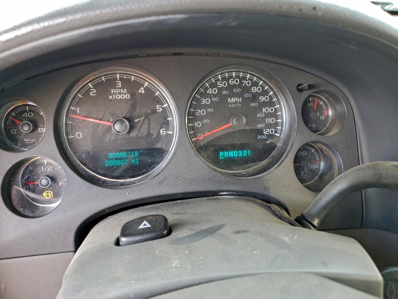 Chevrolet Tahoe C1500 Image 11