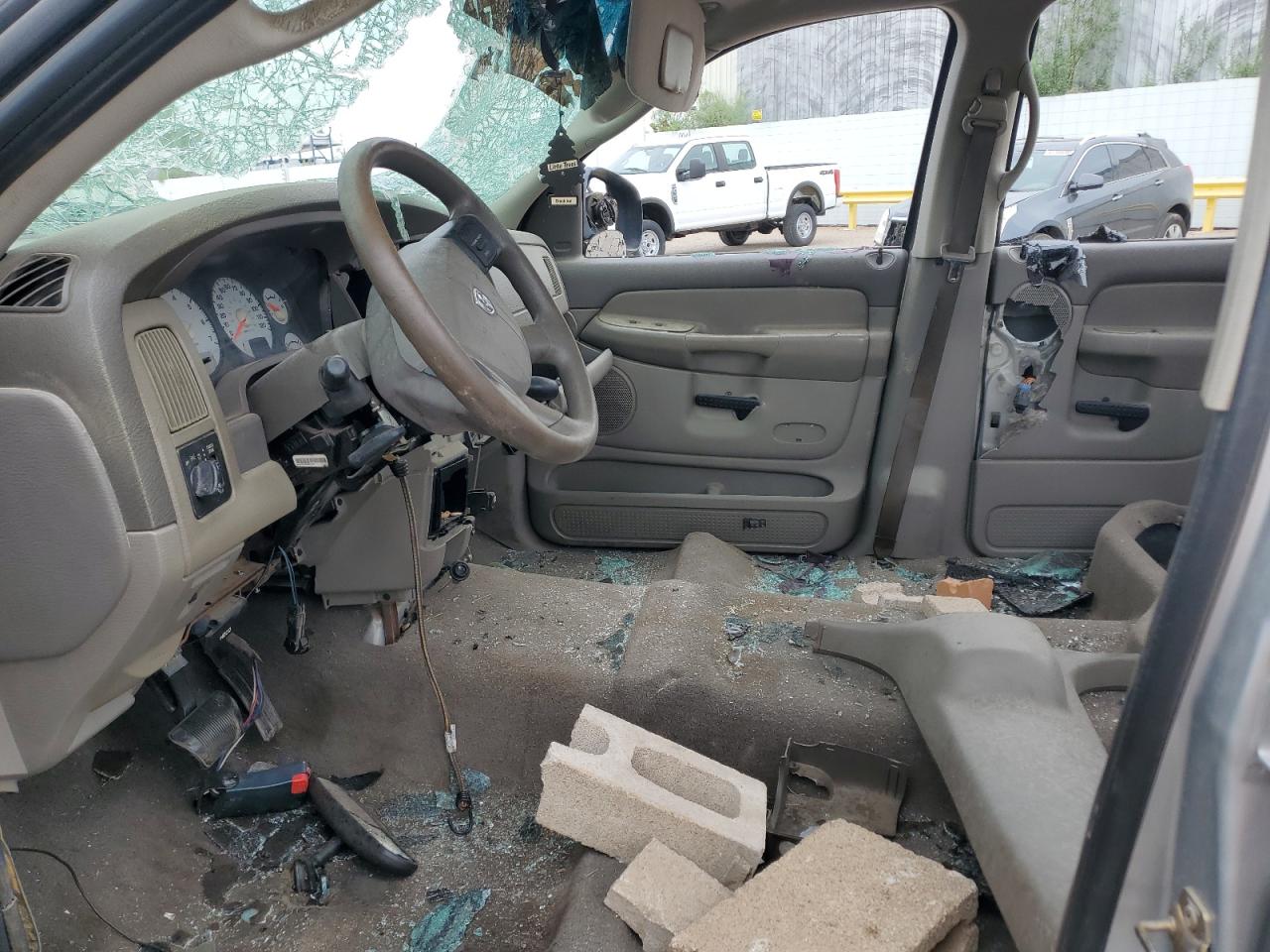 Dodge Ram 1500 St Image 9