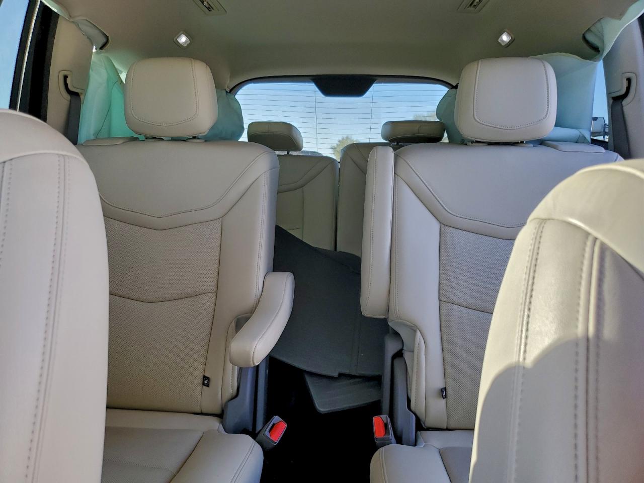 Cadillac XT6 Premium Luxury Image 13