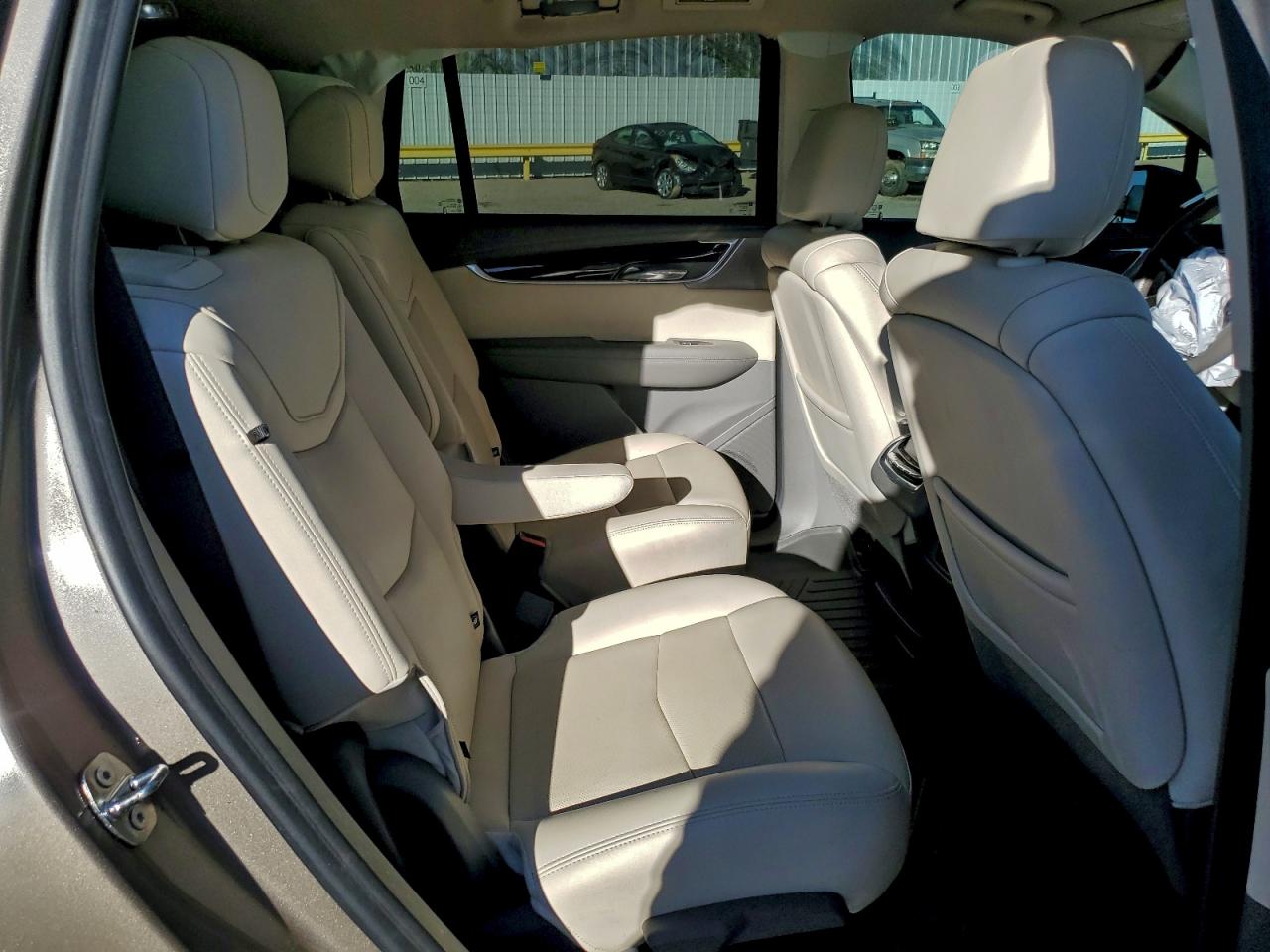 Cadillac XT6 Premium Luxury Image 11