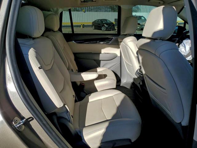 Cadillac XT6 Premium Luxury Image 11