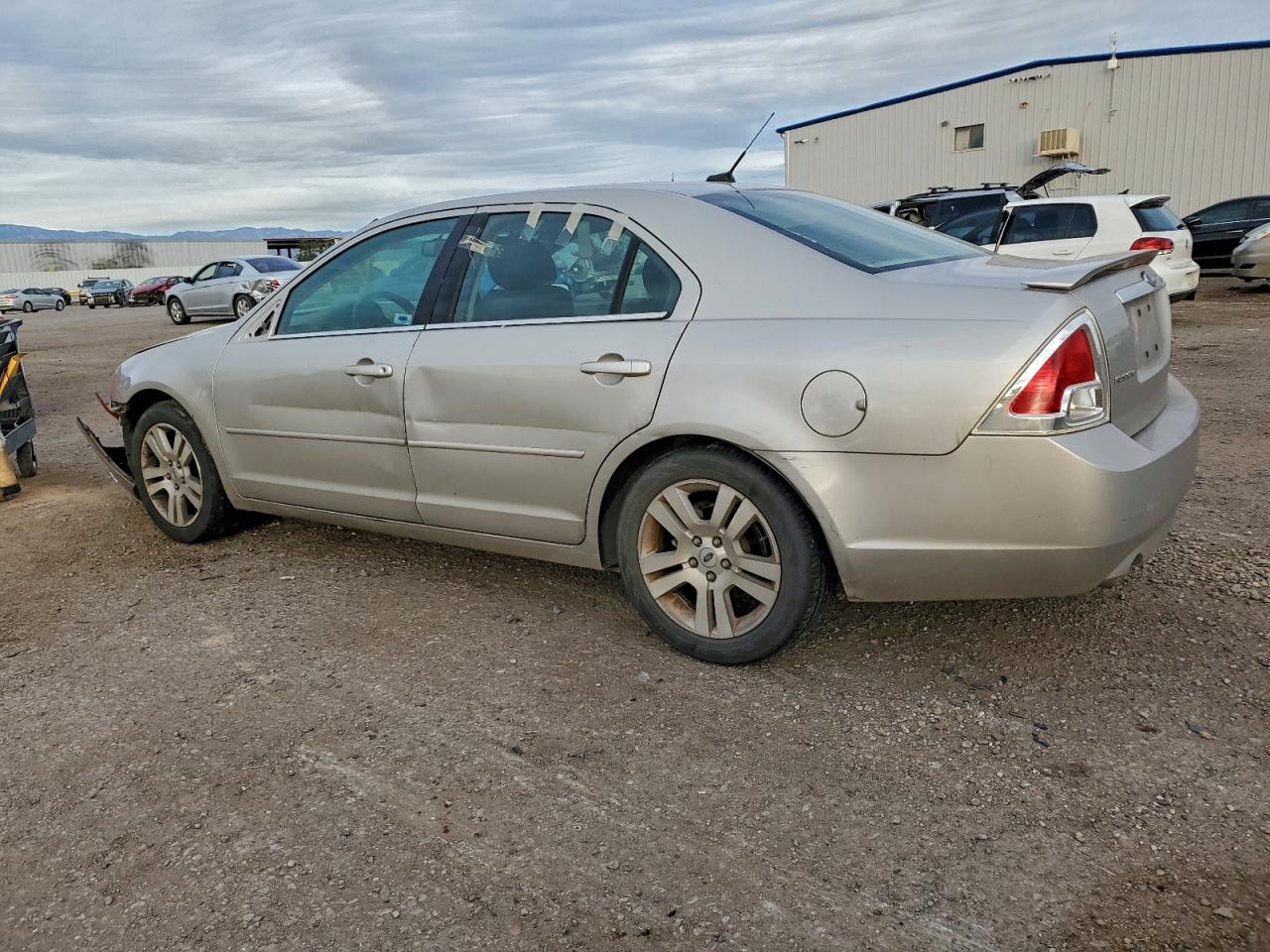 Ford Fusion Sel Image 3