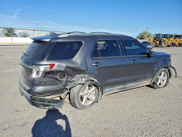 Ford Explorer Xlt Image 2