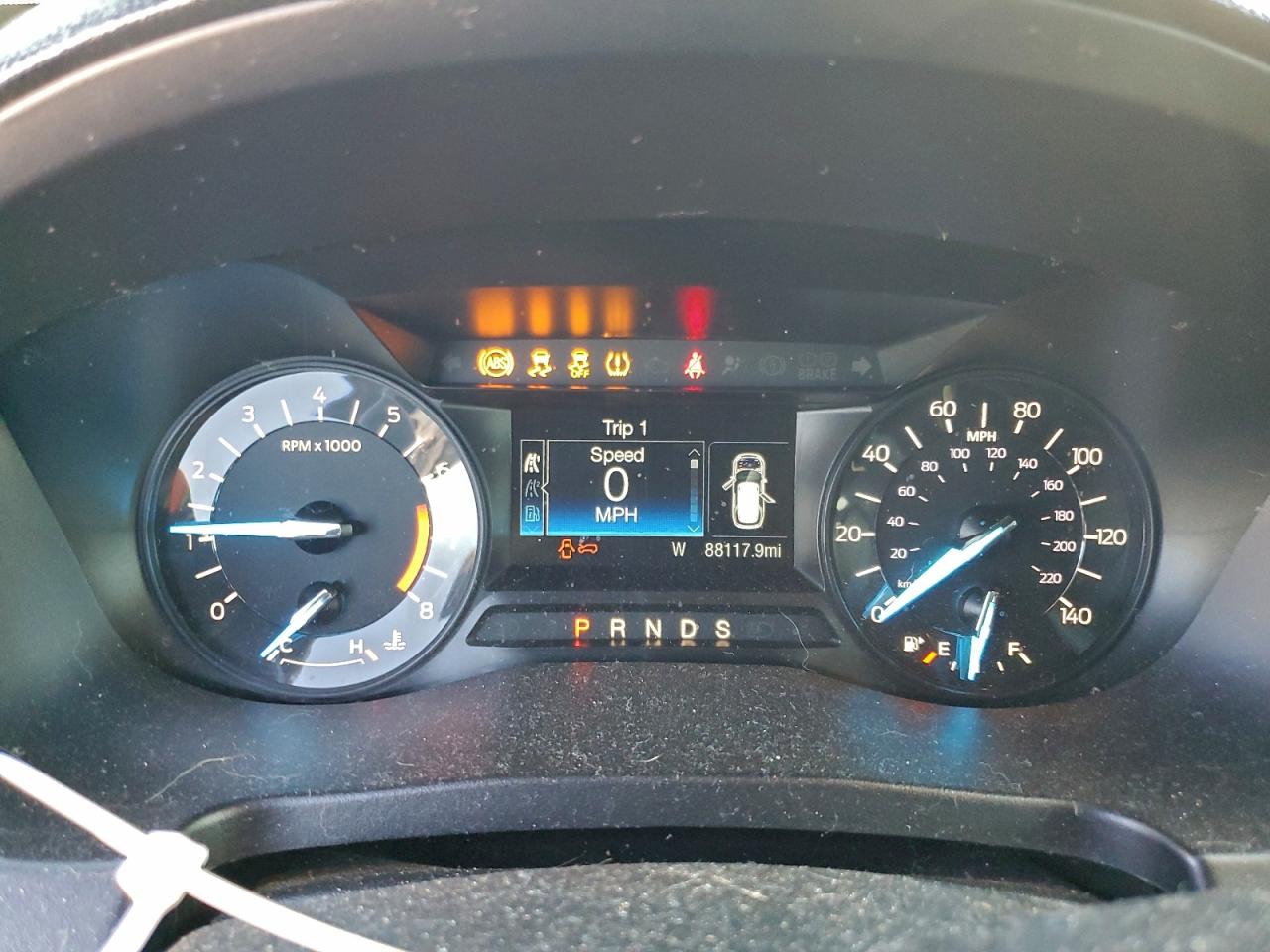 Ford Explorer Xlt Image 12