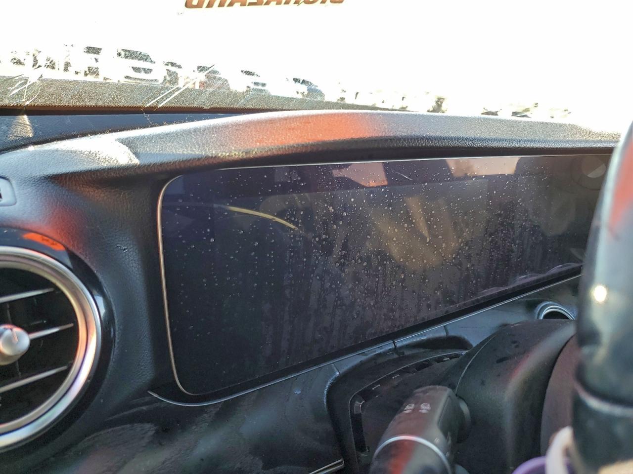 Mercedes-Benz E-Class 350 Image 3