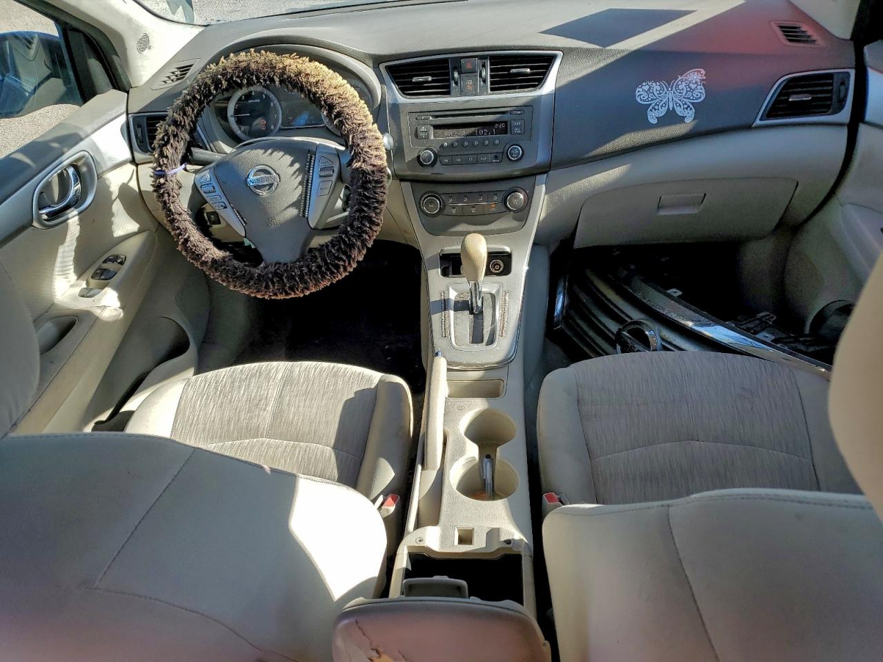 Nissan Sentra S Image 11