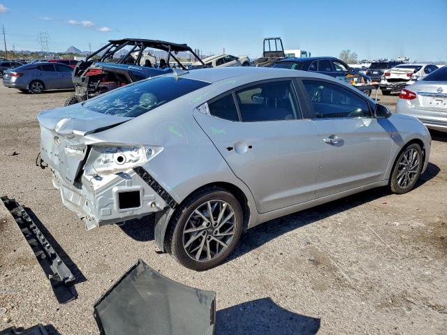 Hyundai ELANTRA Sel Image 3