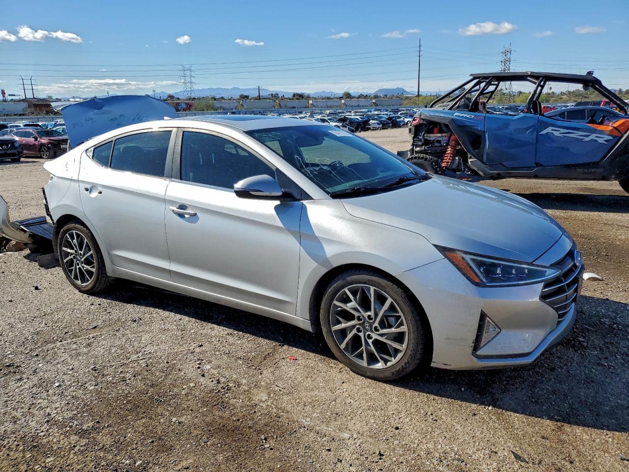 Hyundai ELANTRA Sel Image 13