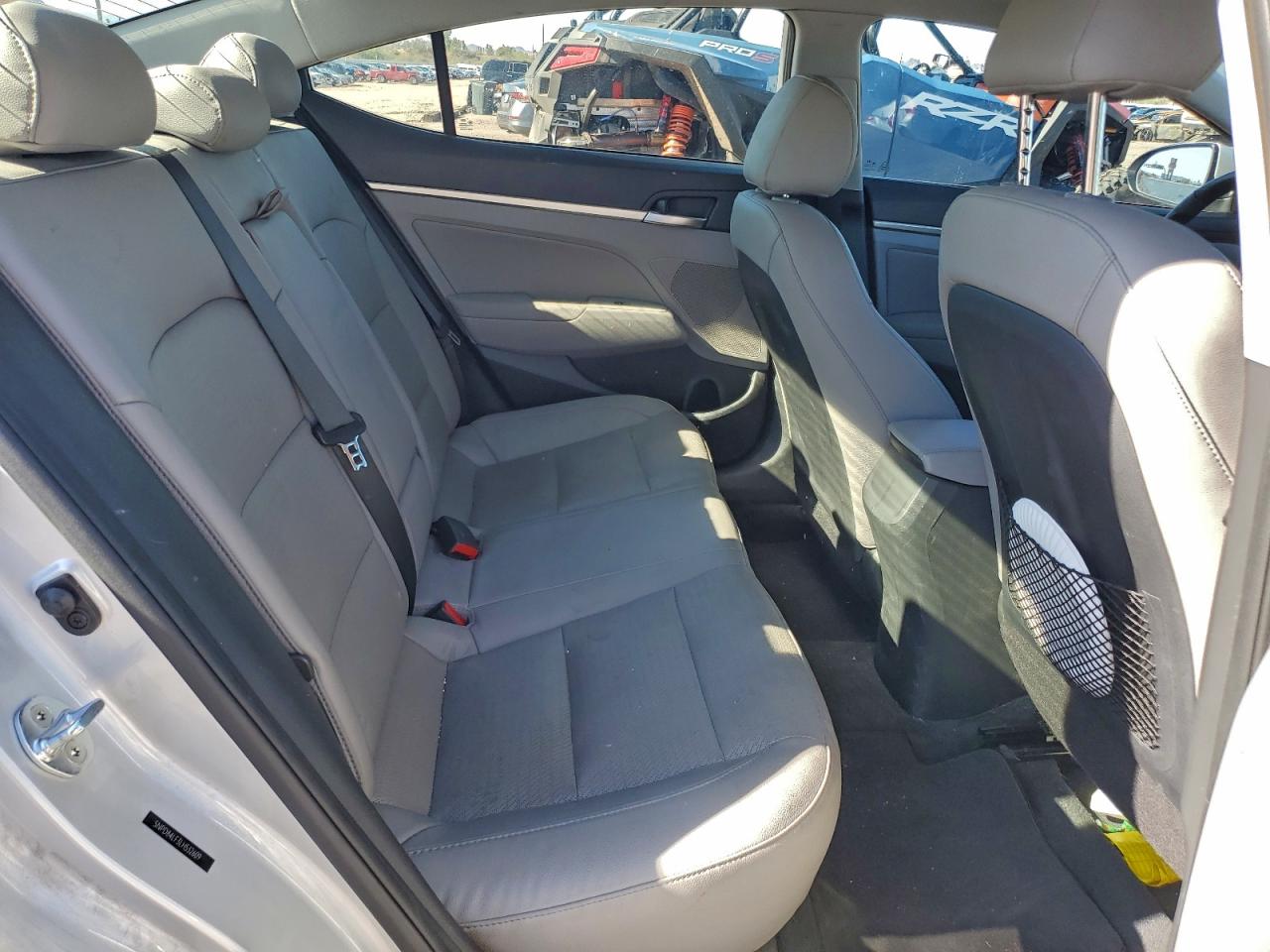 Hyundai ELANTRA Sel Image 8