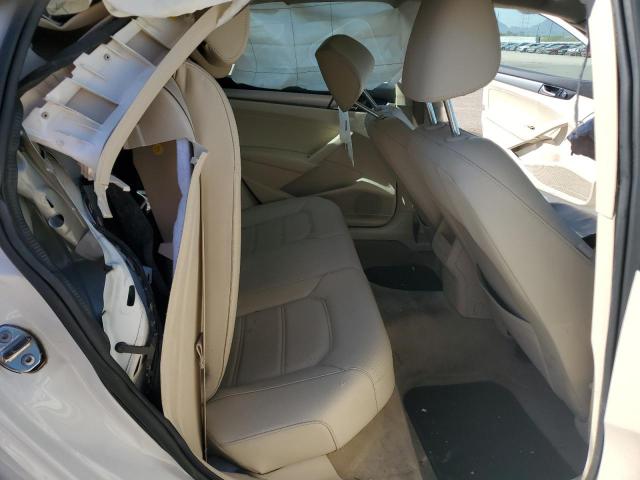 Volkswagen Passat S Image 3