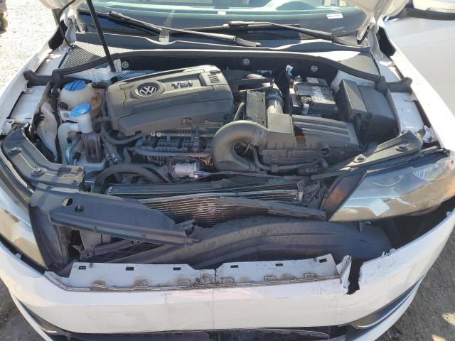 Volkswagen Passat S Image 7