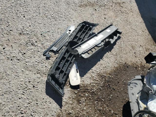 Volkswagen Passat S Image 10