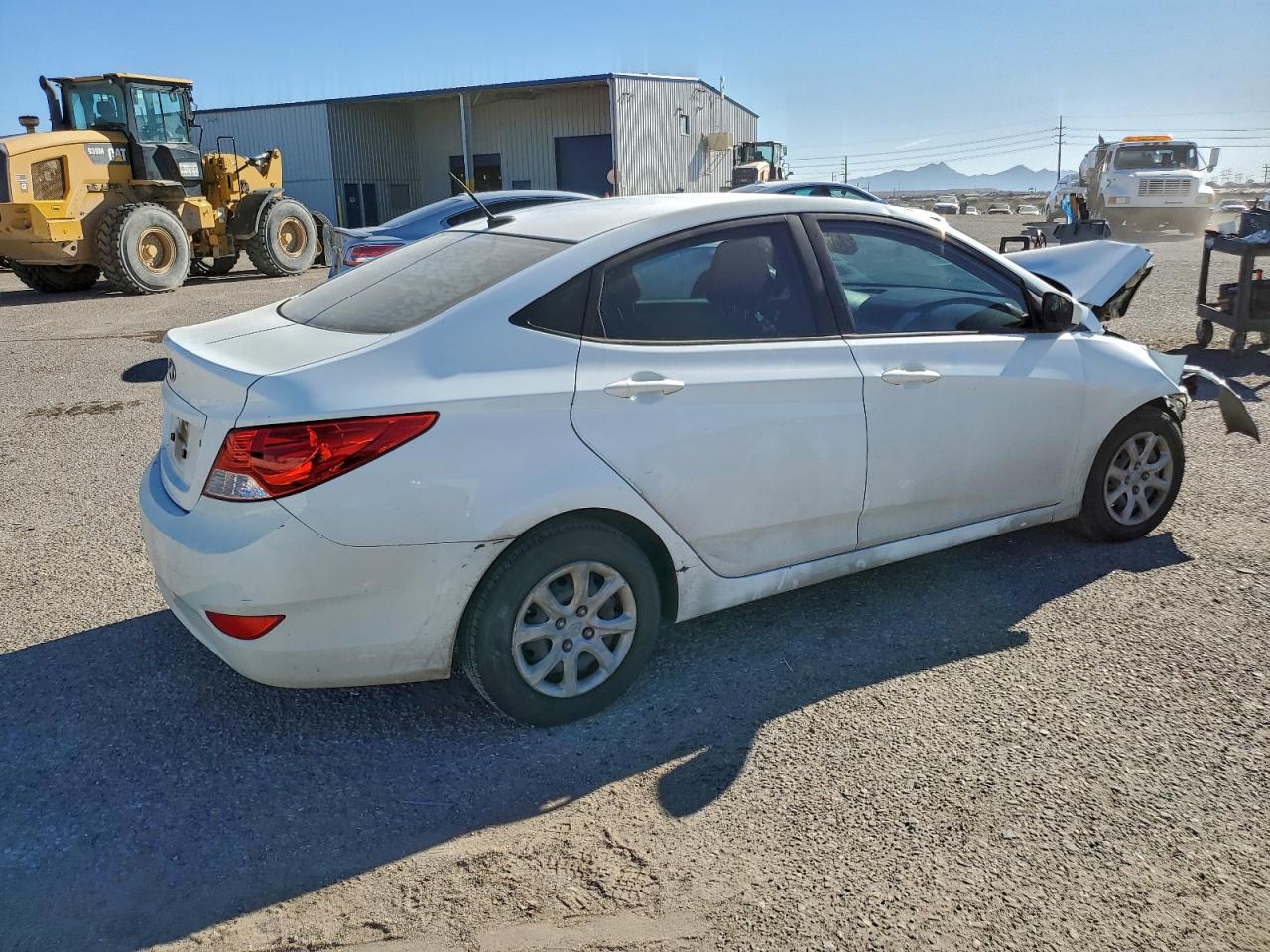Hyundai ACCENT Gls Image 8
