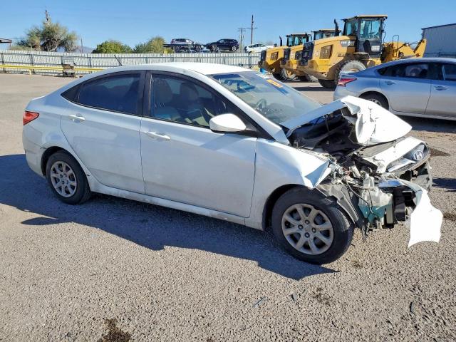 Hyundai ACCENT Gls Image 12