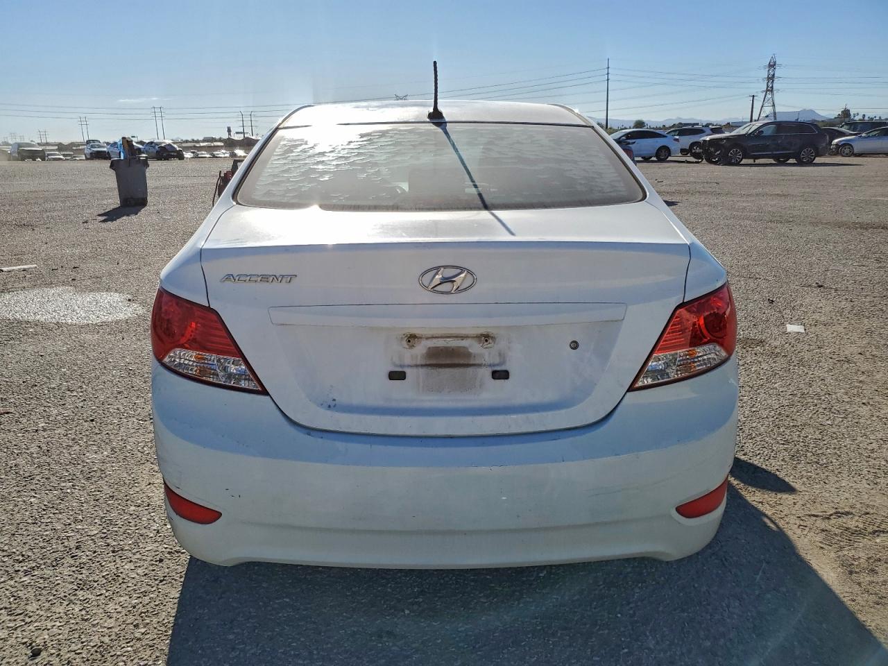 Hyundai ACCENT Gls Image 5