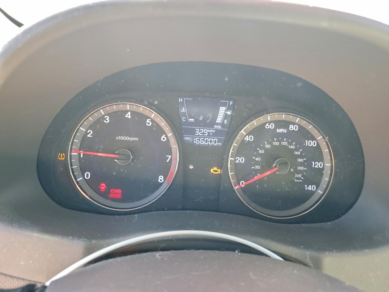 Hyundai ACCENT Gls Image 2