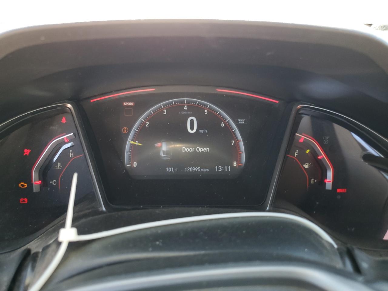 Honda Civic Type-r Touring Image 9